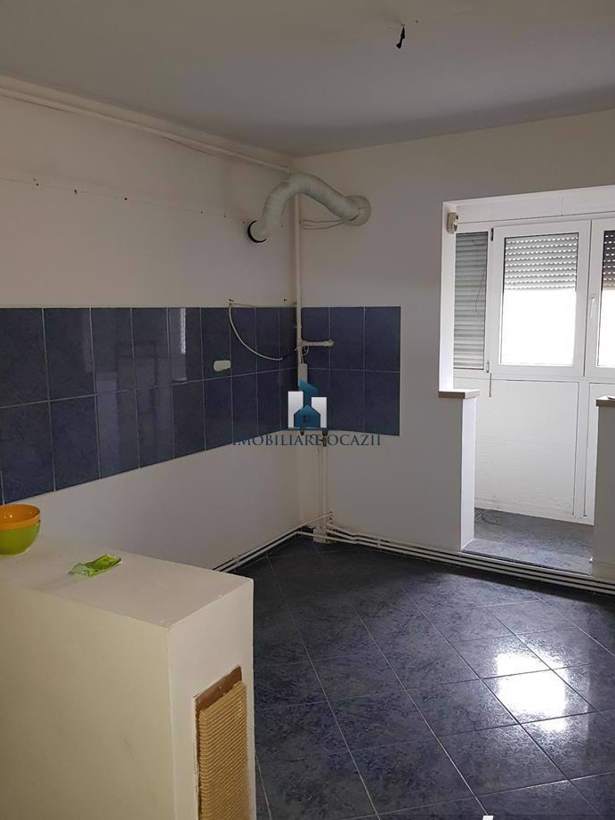 De vanzare Apartament 2 camere dec Pta. Sudului