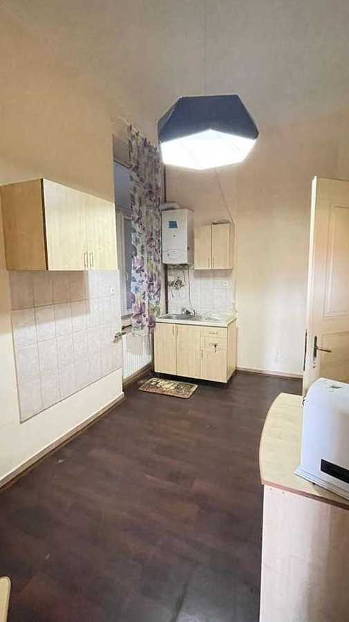 De vanzare apartament 2 camere Gojdu Sinaia