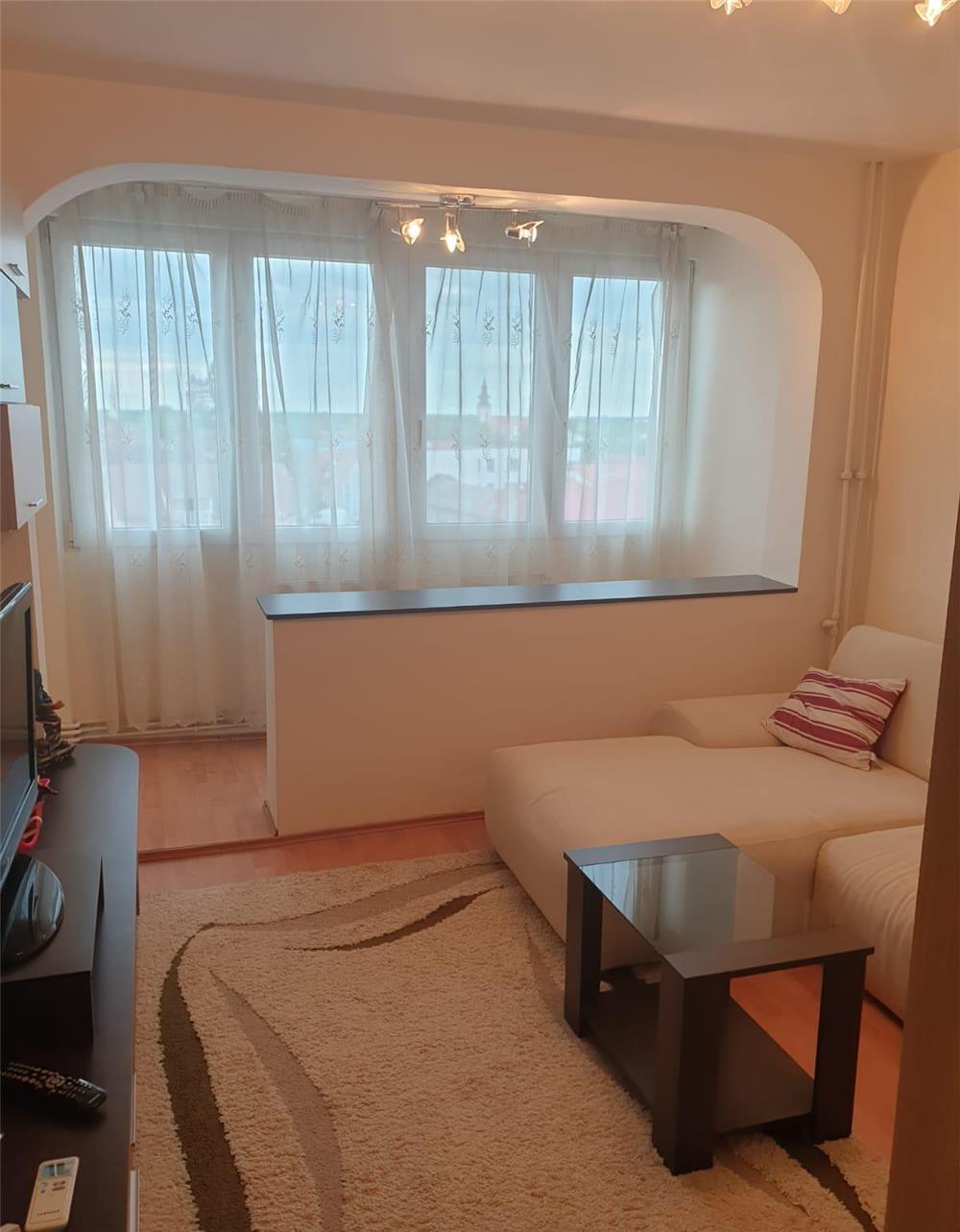 De vânzare apartament cu doua camere in zona Gheorghe Lazar