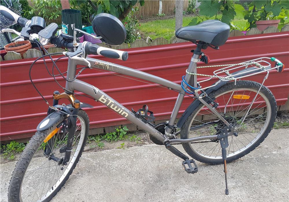 De vanzare bicicleta 26"'marca b Twin