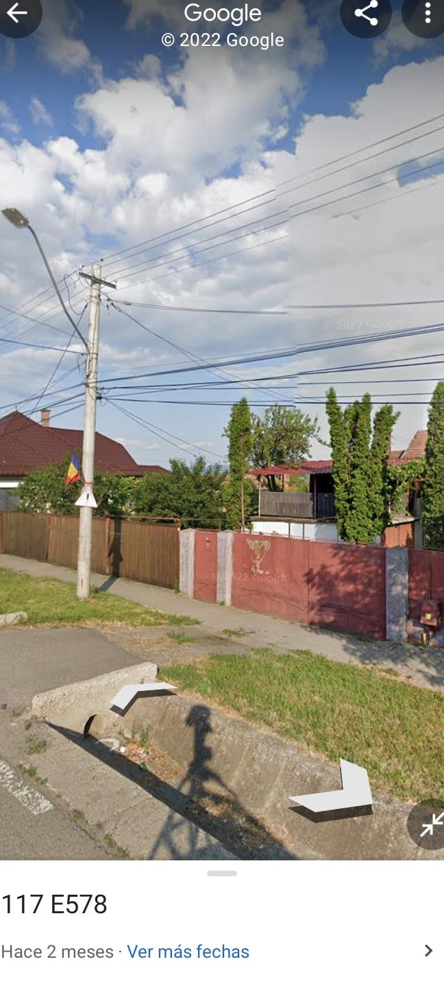 De vanzare casa 4 camere si 2 garaje in Reghin