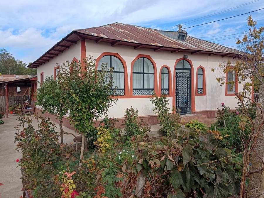 De vanzare casa in Com.Scutelnici.