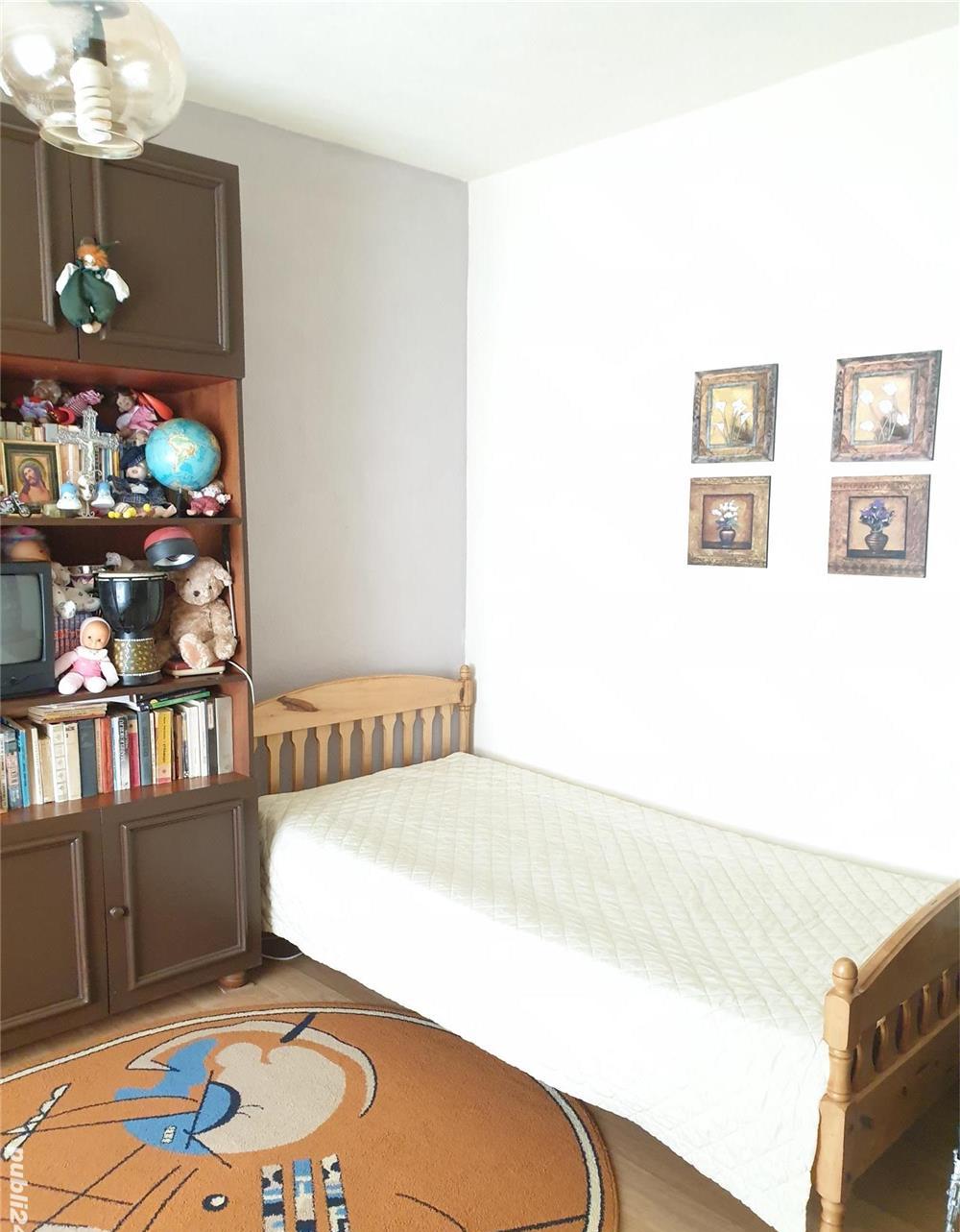 De vânzare/ de închiriat casă,  4 camere