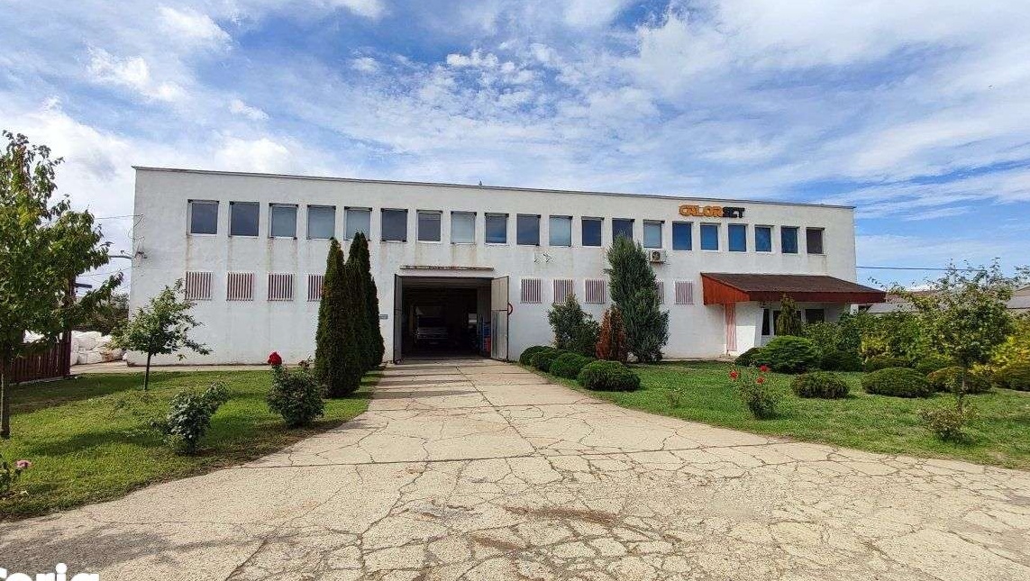 De Vanzare / Inchiriere Hala Productie cu teren Carei - Comision 0% cu
