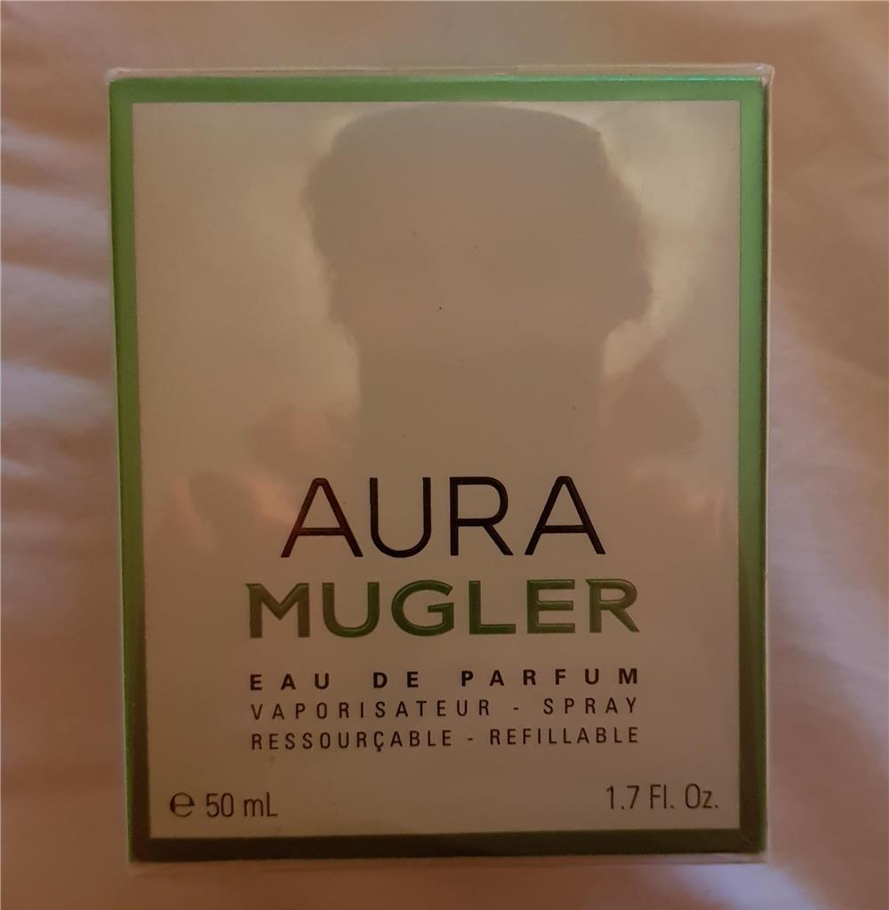 De vânzare parfumuri 100% originale