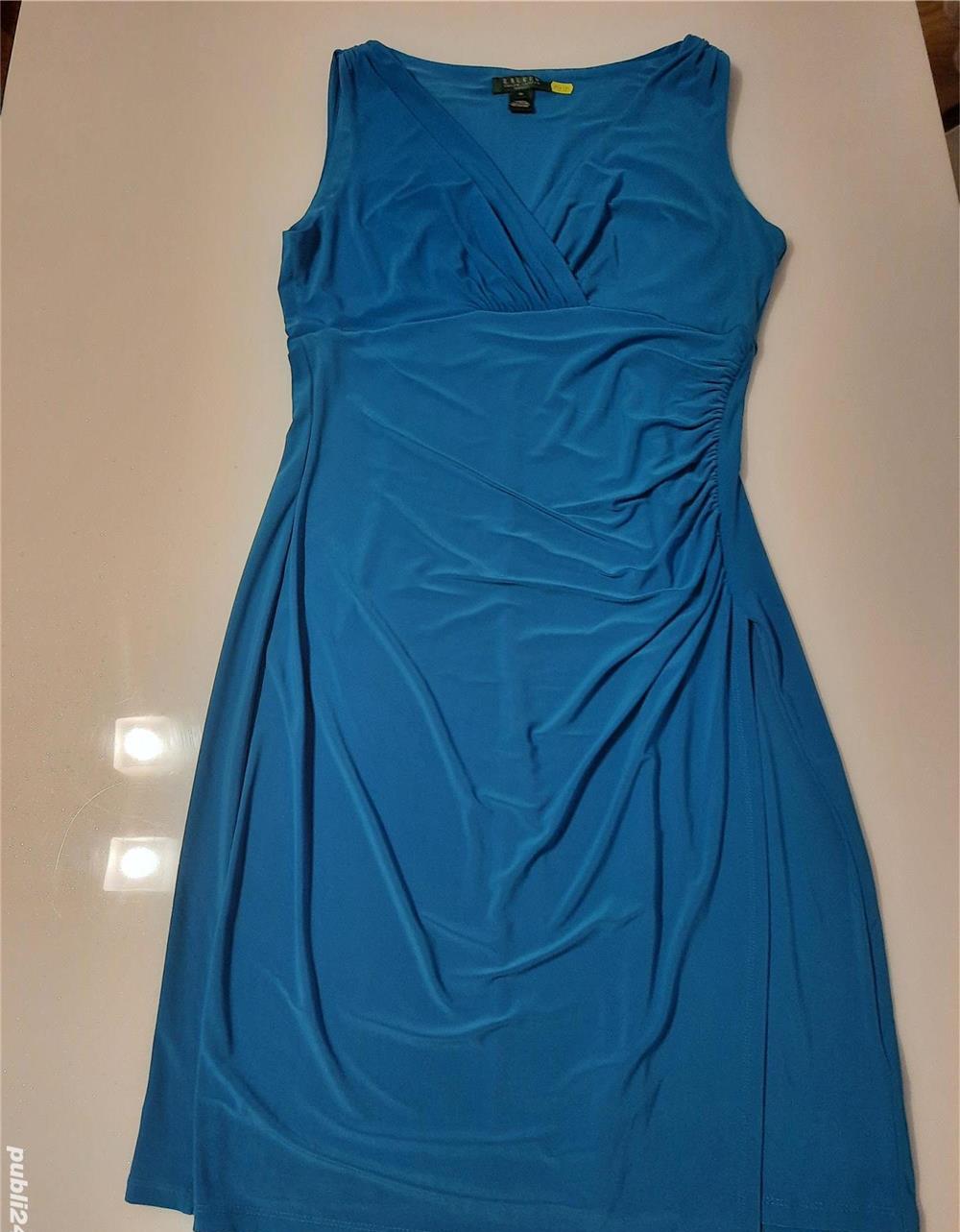 De vanzare rochii de ocazie marimea M,L,XL