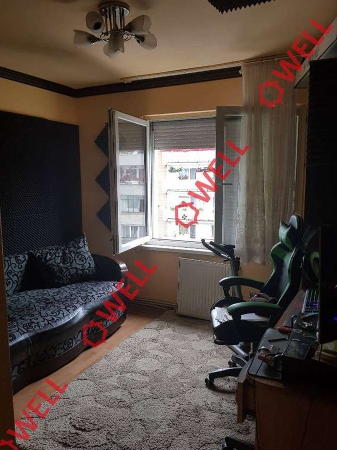 De vânzare un apartament cu 2 camere pe strada Fagarasului