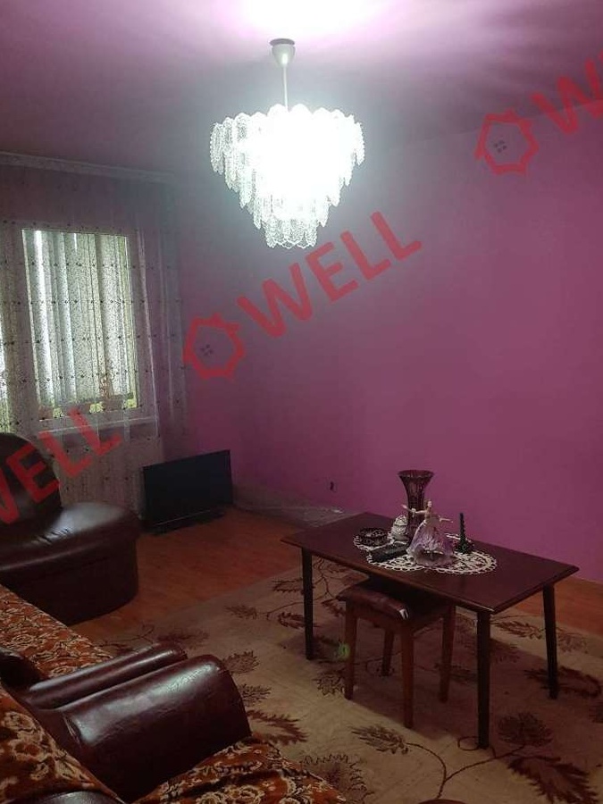 De vânzare un apartament cu 2 camere pe strada Fagarasului