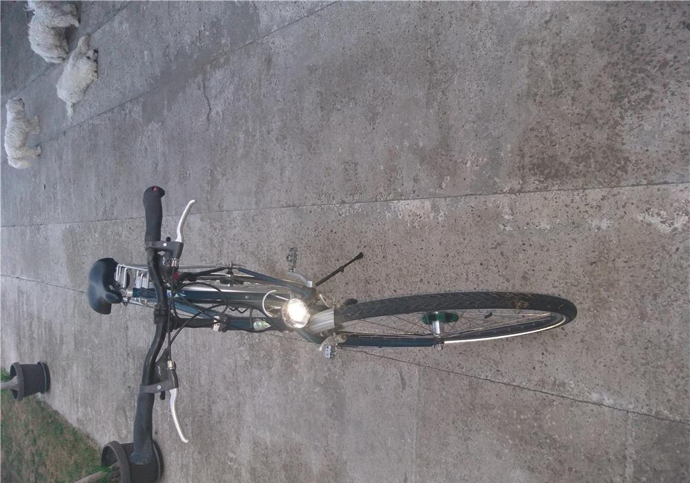 De vinzare bicicleta barbati