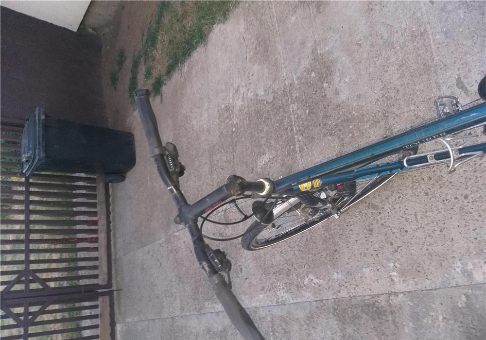 De vinzare bicicleta barbati
