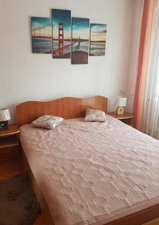decomandat, centrala pe gaze, zona Dacia