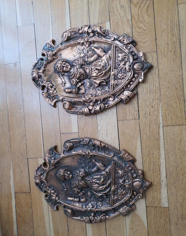 Decor de perete din bronz