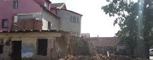 Demolari