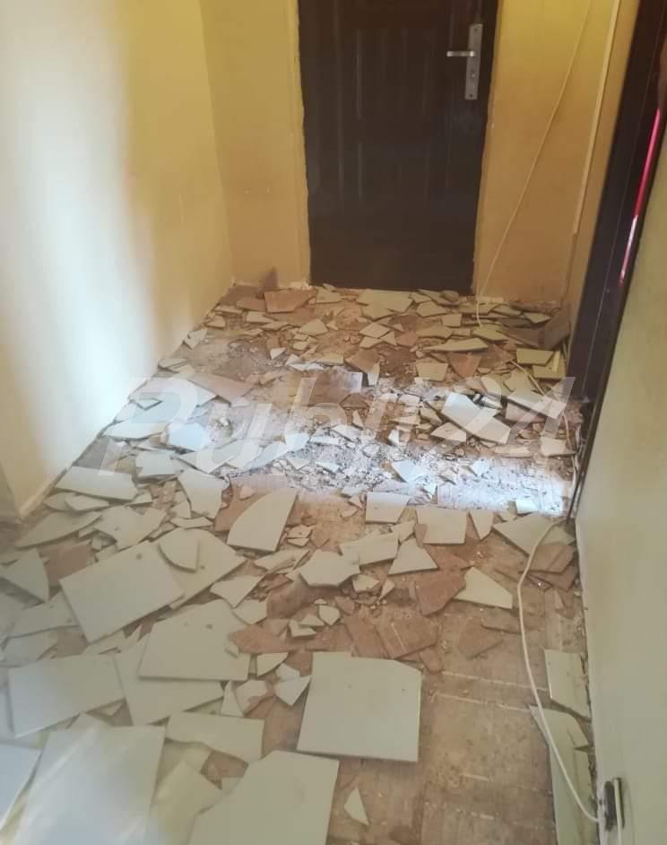 Demolez acoperișuri terase gresie faianță