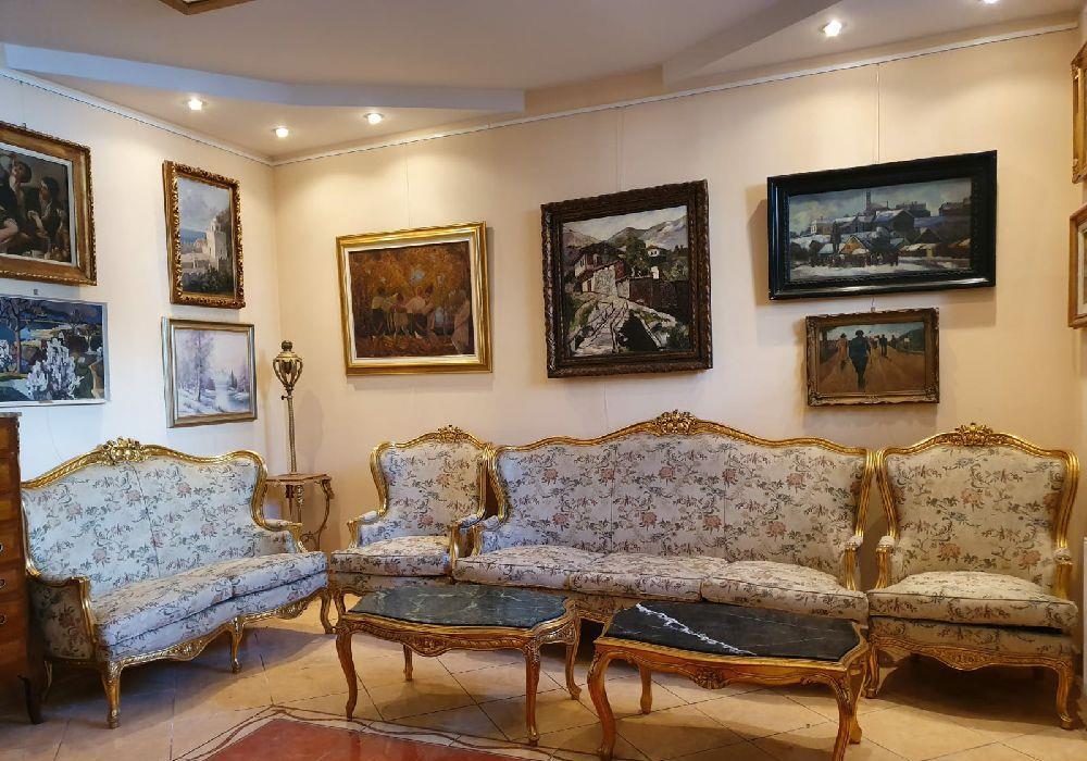 Depozitul de antichităti cumpără ob.vechi de artă.