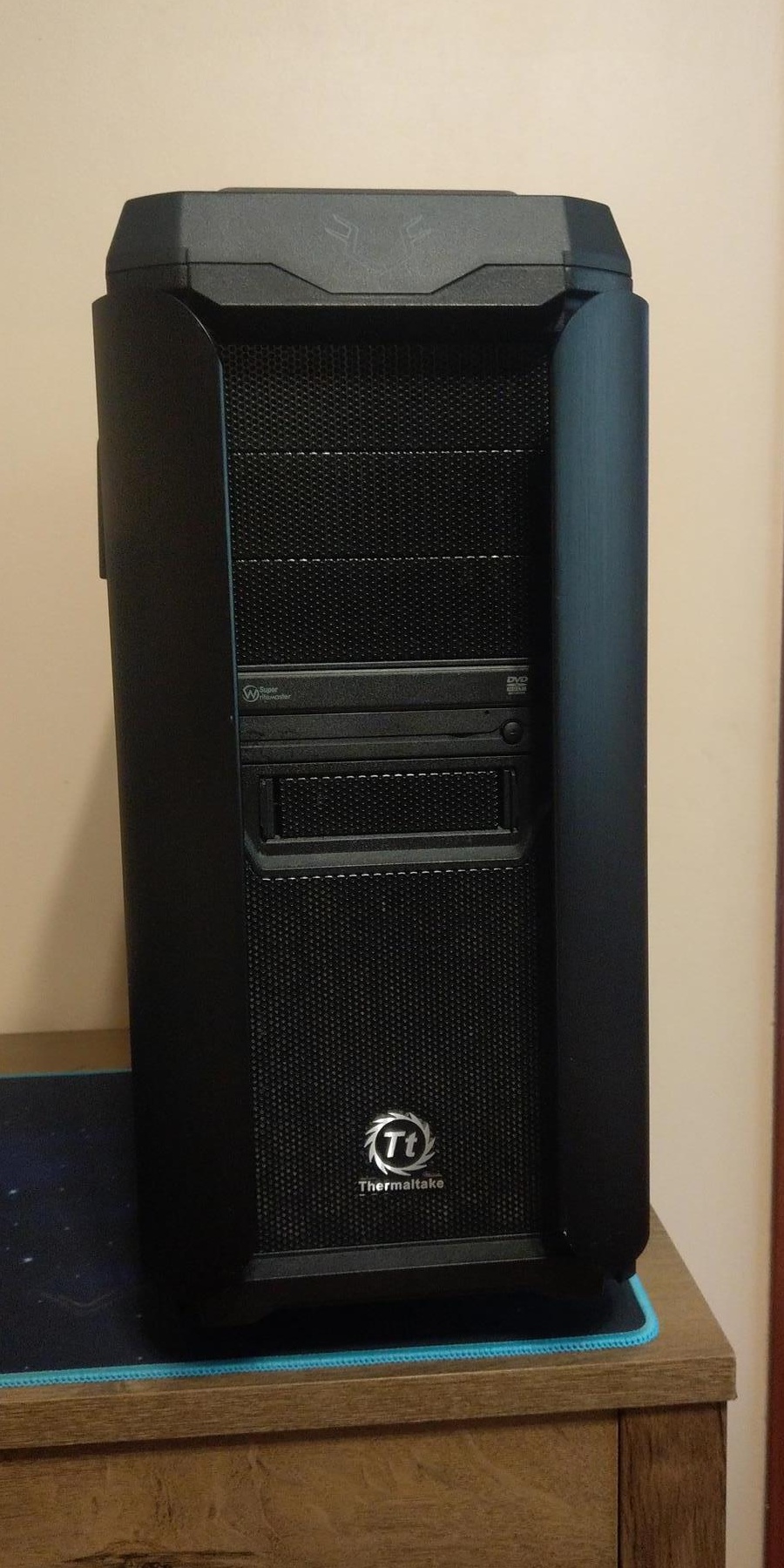 Desktop PC gaming