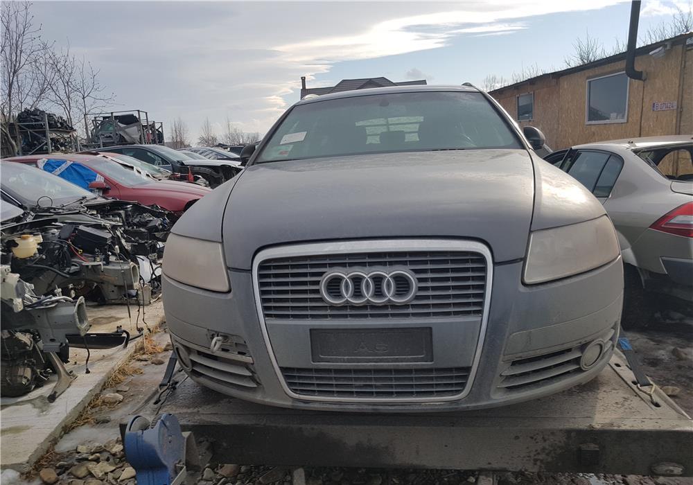 Dezmembram AUDI A6 4F 3.0 TDI Motor BMK 165KW 2007