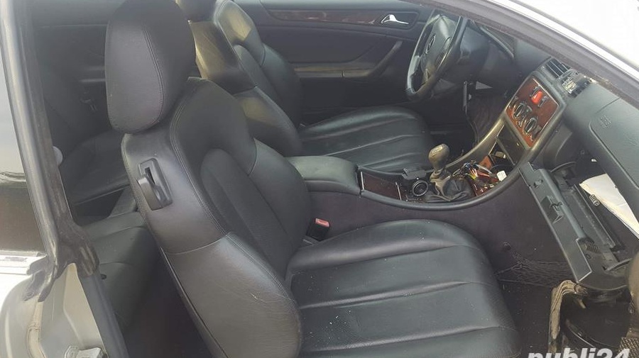 Dezmembram Mercedes CLK 200