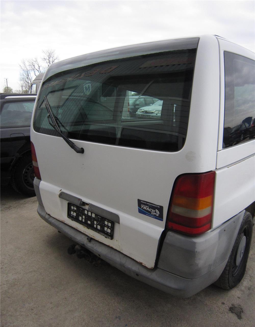 Dezmembram Mercedes Vito 638 2.2 CDI an 1998-2003