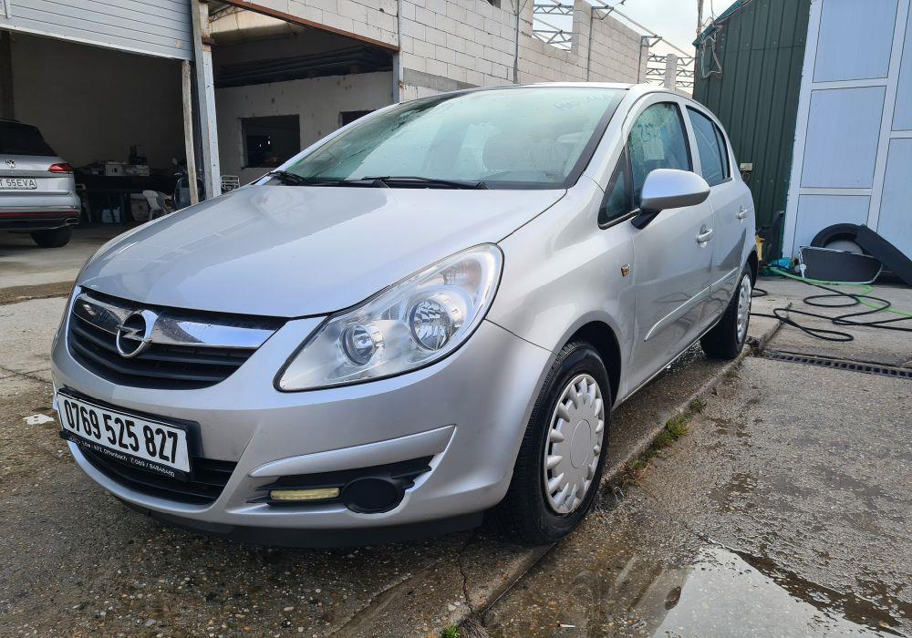 Dezmembram Opel Corsa 1.3 CDTI 55 kW / 75 HP an 2008 Corsa D 1.3CDTI. orice piesa