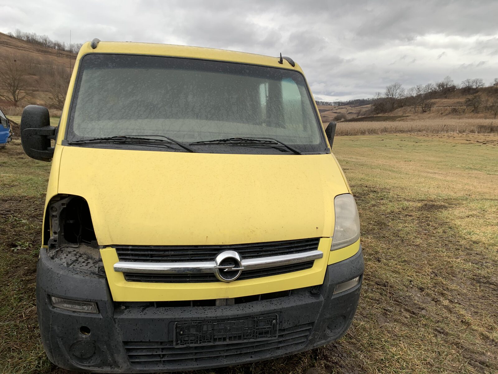 Dezmembram Opel Movano 2.5 CTDI 3500