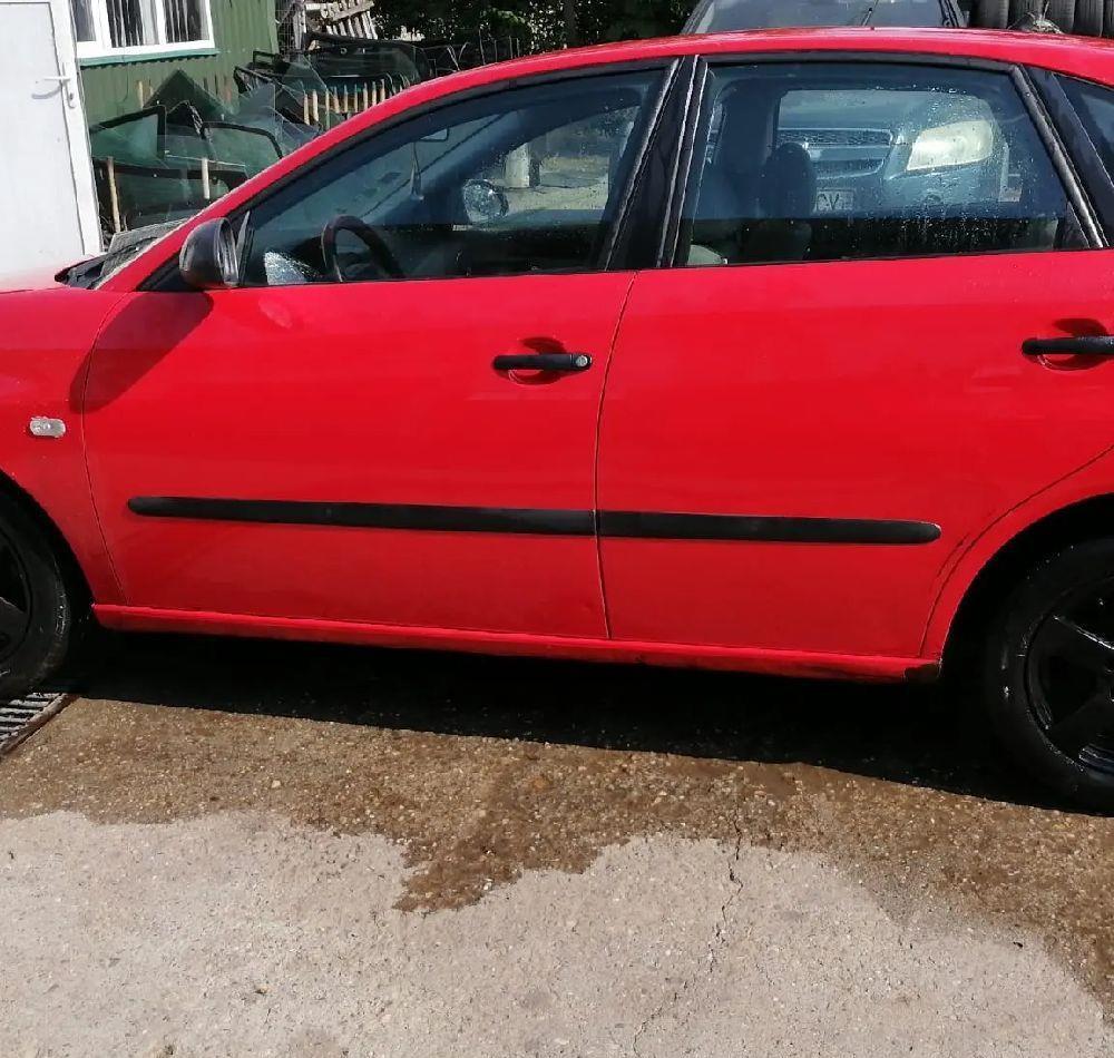 Dezmembram Seat Ibiza. 1.4 benzina 16v cod motor BBY 1596cmc an 2003