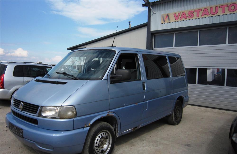 Dezmembram VW CARAVELLE 2.5 TDI Cod motor ACV 102 CP an 1996