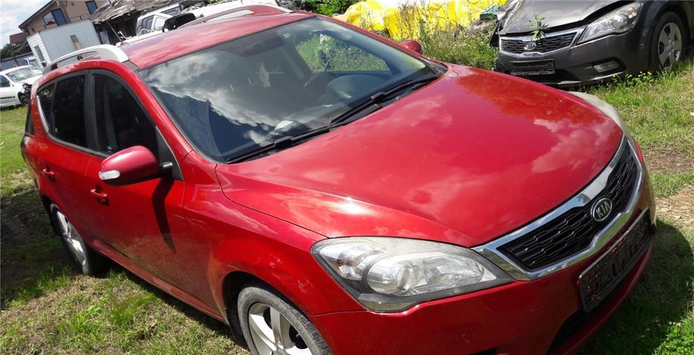 Dezmembrari Kia CEED 1,6 crdi 2012 BUFTEA!!