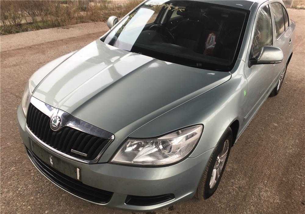 dezmembrari skoda octavia 2 facelift break si berlina 2013 1.6 tdi si 2.0tdi manuala si automata DSG