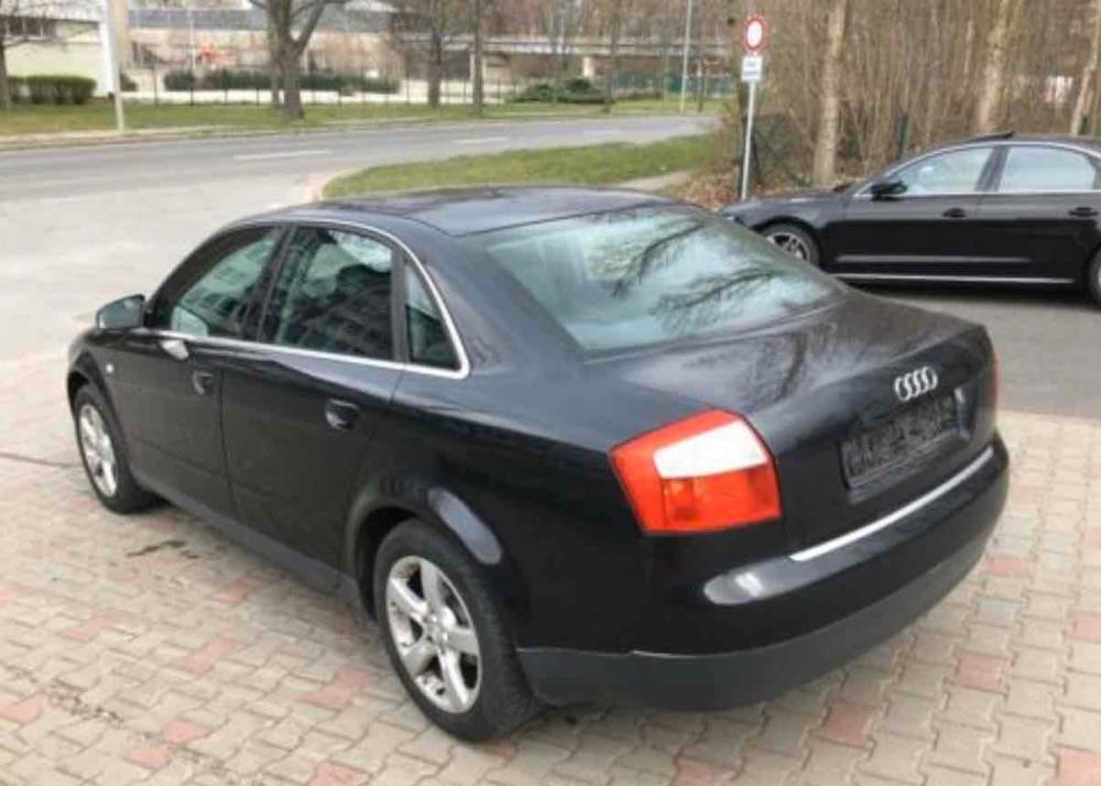 dezmembrez audi a4 b6 1,9 tdi