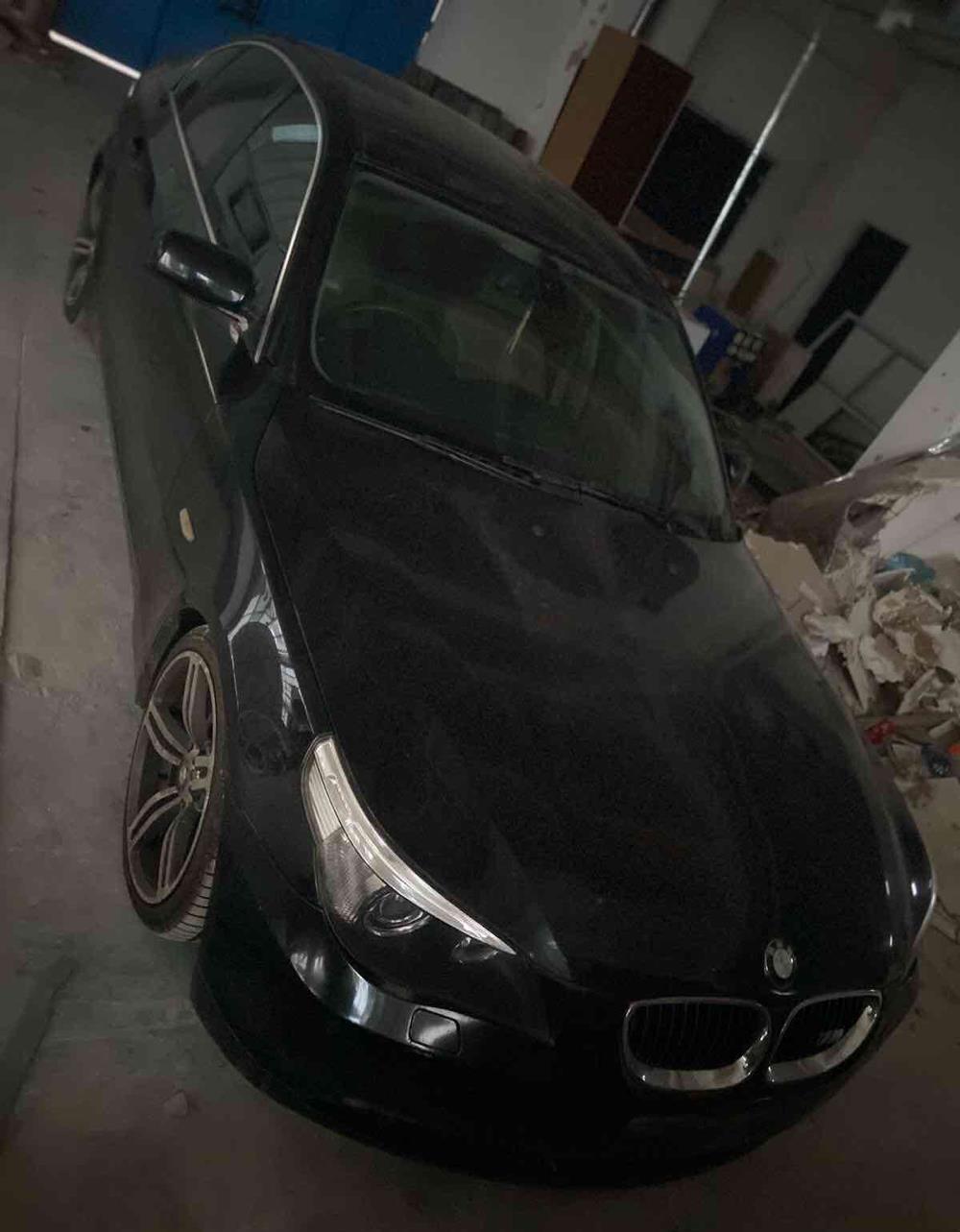 Dezmembrez BMW E60 525 2006