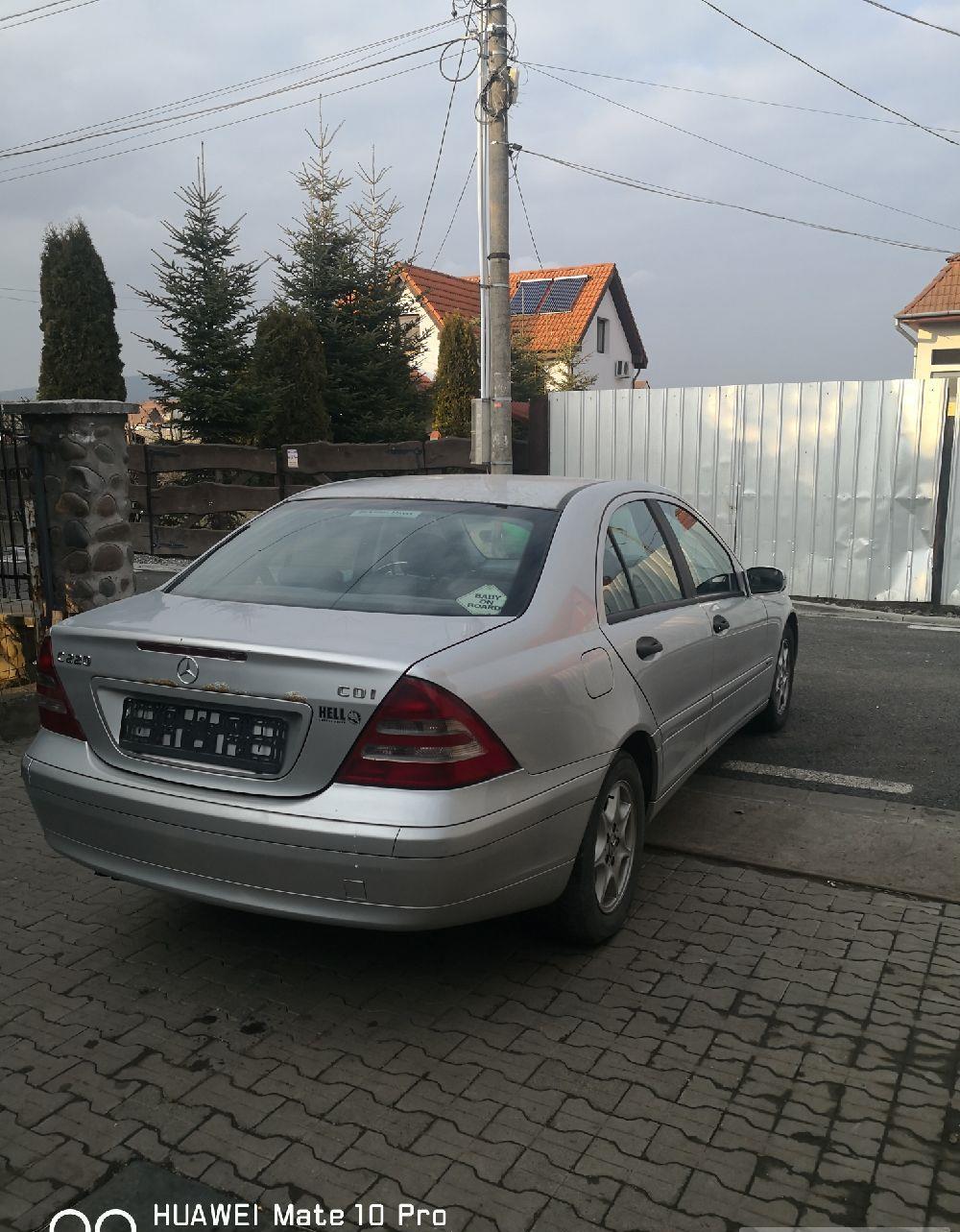 Dezmembrez C 220 cdi