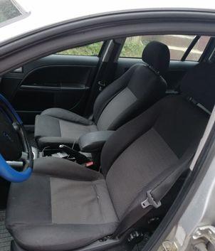Dezmembrez Ford Mondeo mk3, an 2002, motor 2.0