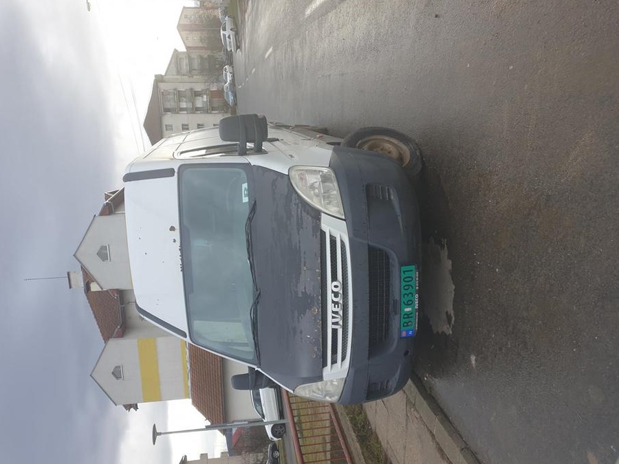 Dezmembrez iveco