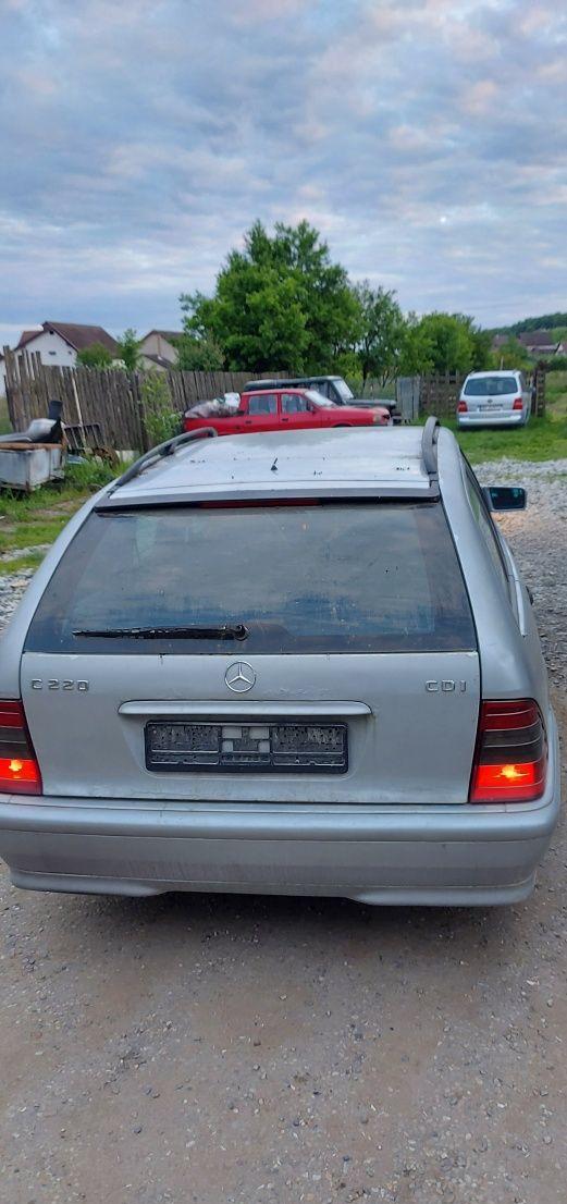 Dezmembrez mercedes c220 cdi 1998