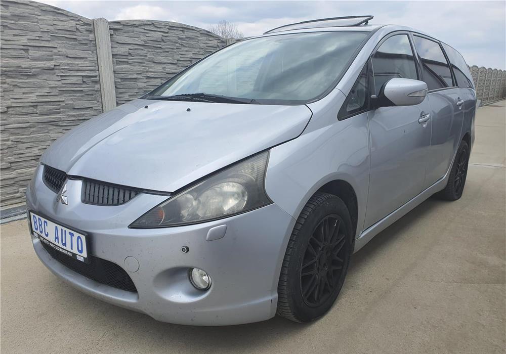 Dezmembrez Mitsubishi Grandis 2.0 d BSY an 2006