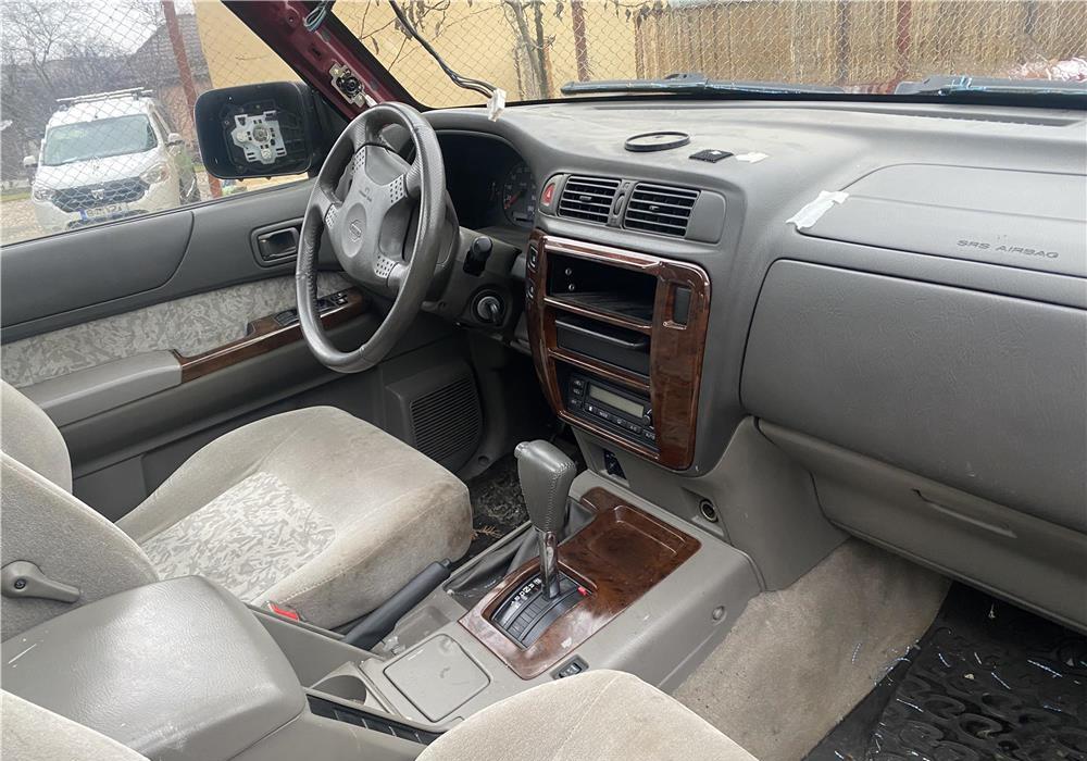 Dezmembrez Nissan patrol y61, zd30