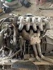 dezmembrez nissan vanette diesel 2,3