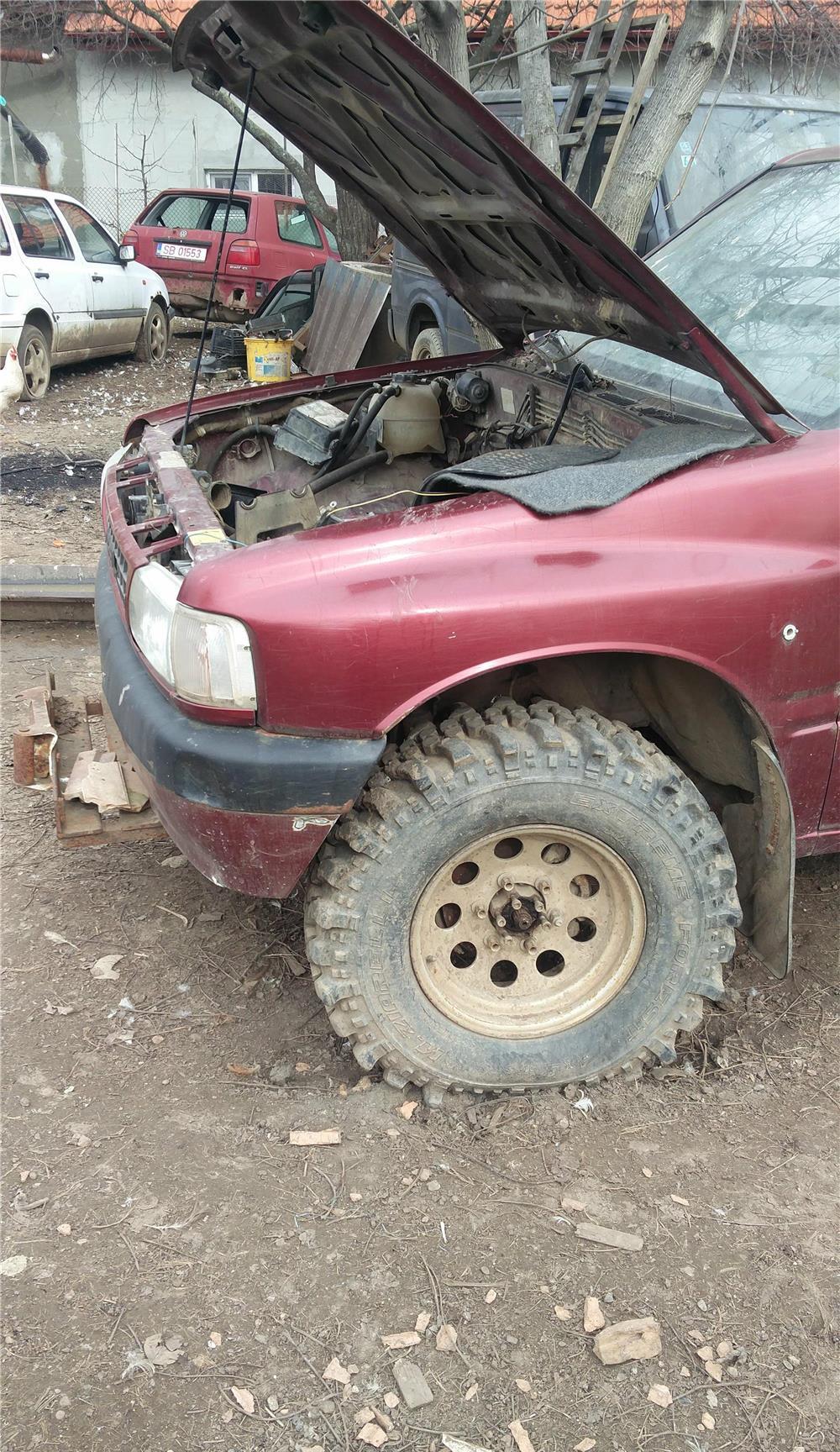 Dezmembrez Opel Frontera Sport