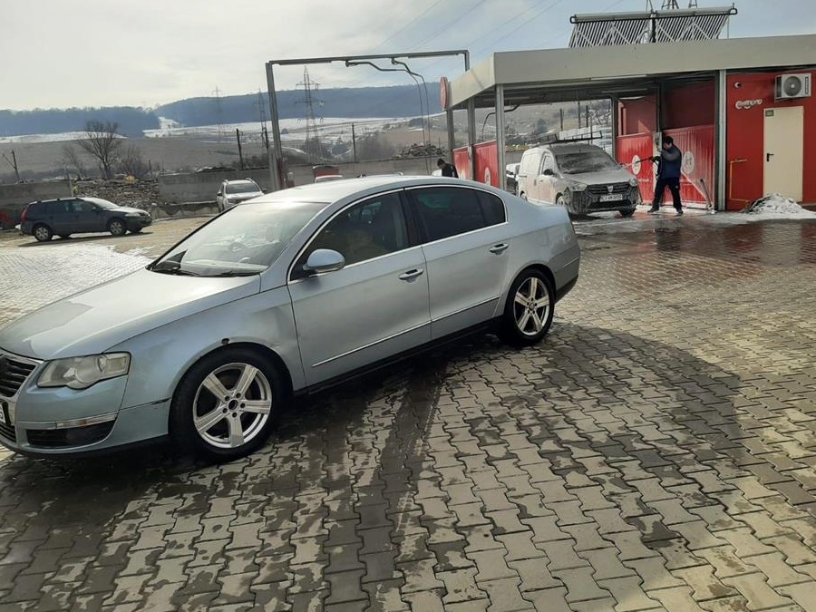dezmembrez passat b6 și CC