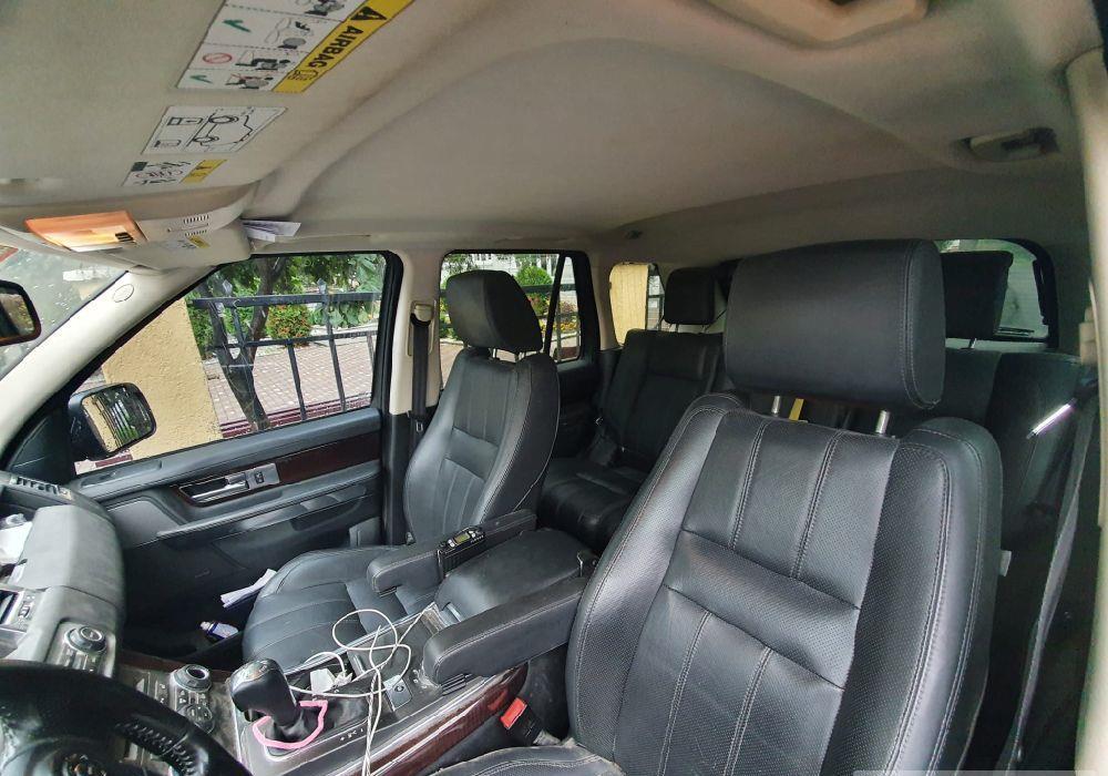 Dezmembrez Range Rover Sport