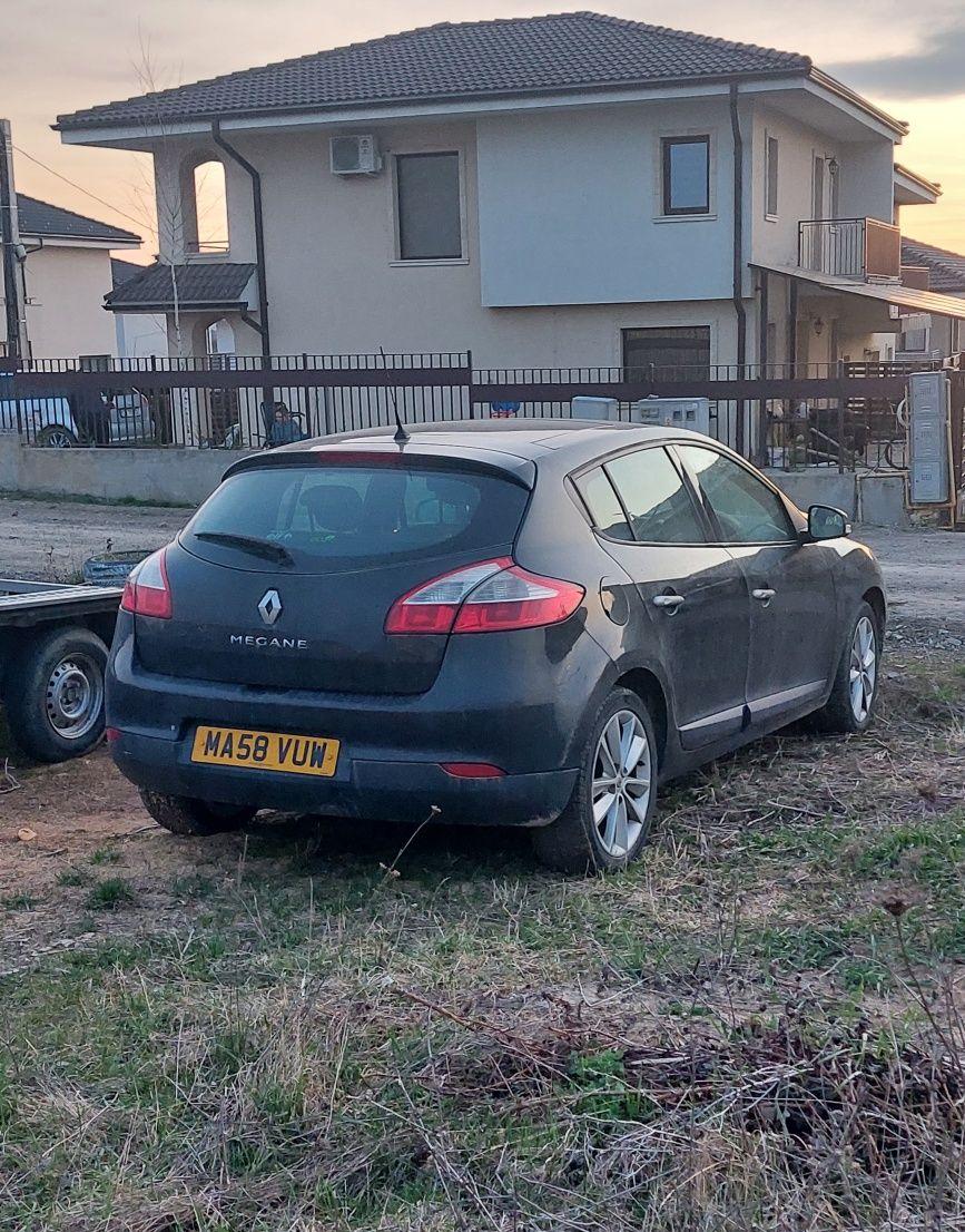 Dezmembrez Renault Megane 3 1.5 dci 106 cp