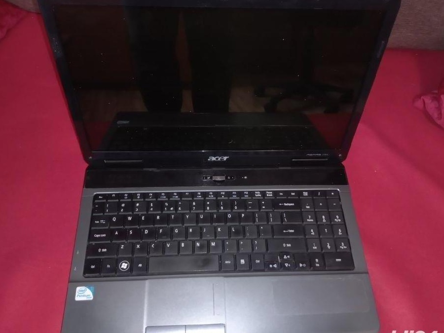 Dezmembrez sau vand laptop Acer Aspire 5732Z