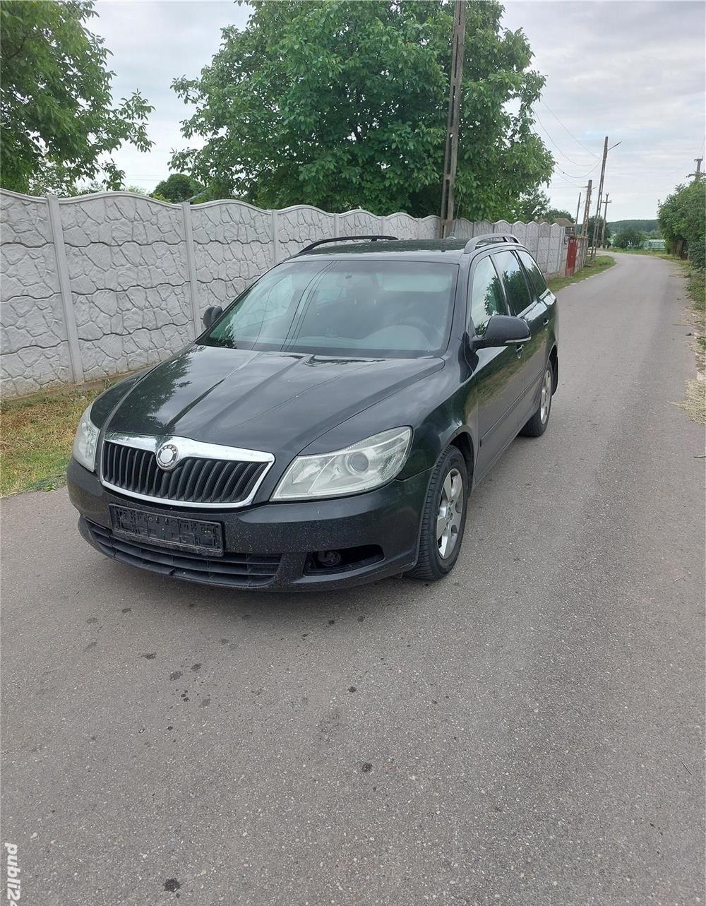 Dezmembrez Skoda Octavia II