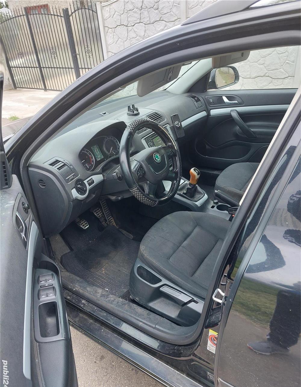 Dezmembrez Skoda Octavia II