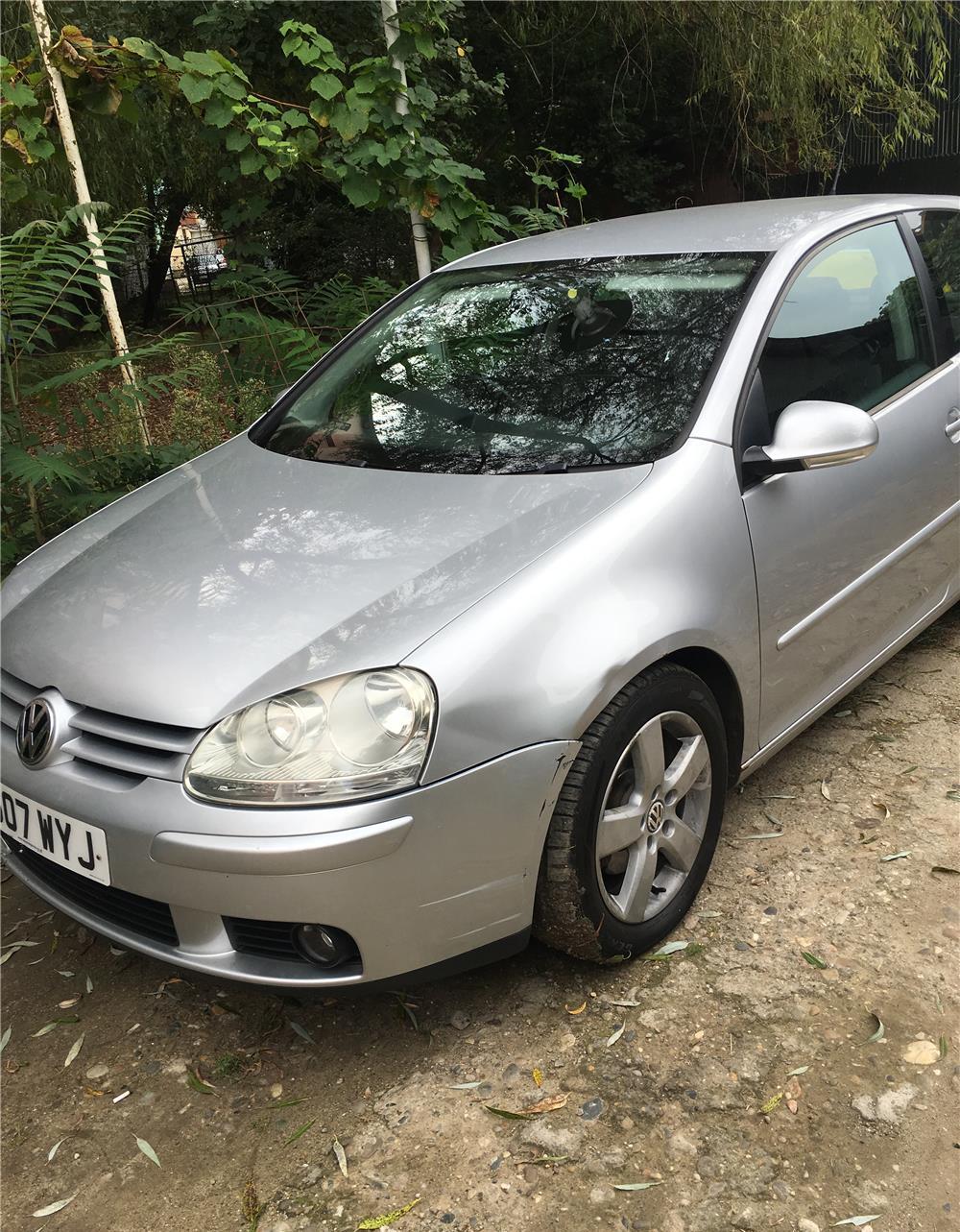 Dezmembrez vw golf 5\1.9tdi\BXE\2007