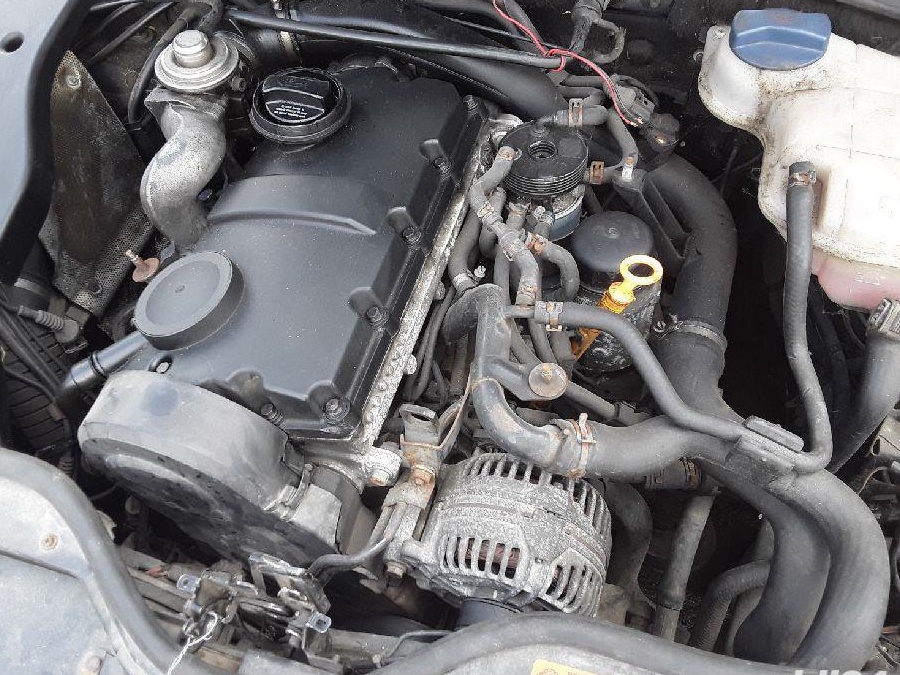 dezmembrez VW passat ,motor 1,9 TDI 116 cai,an fabr 2000