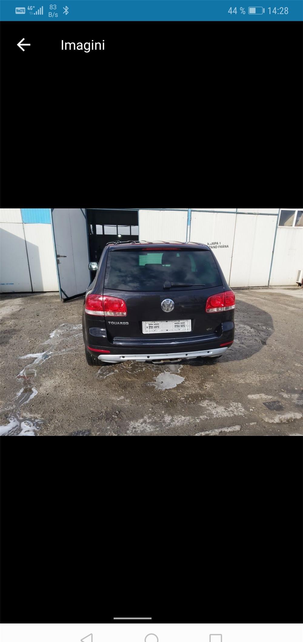 Dezmembrez Vw touareg R5 an 2005 2.5D BAC