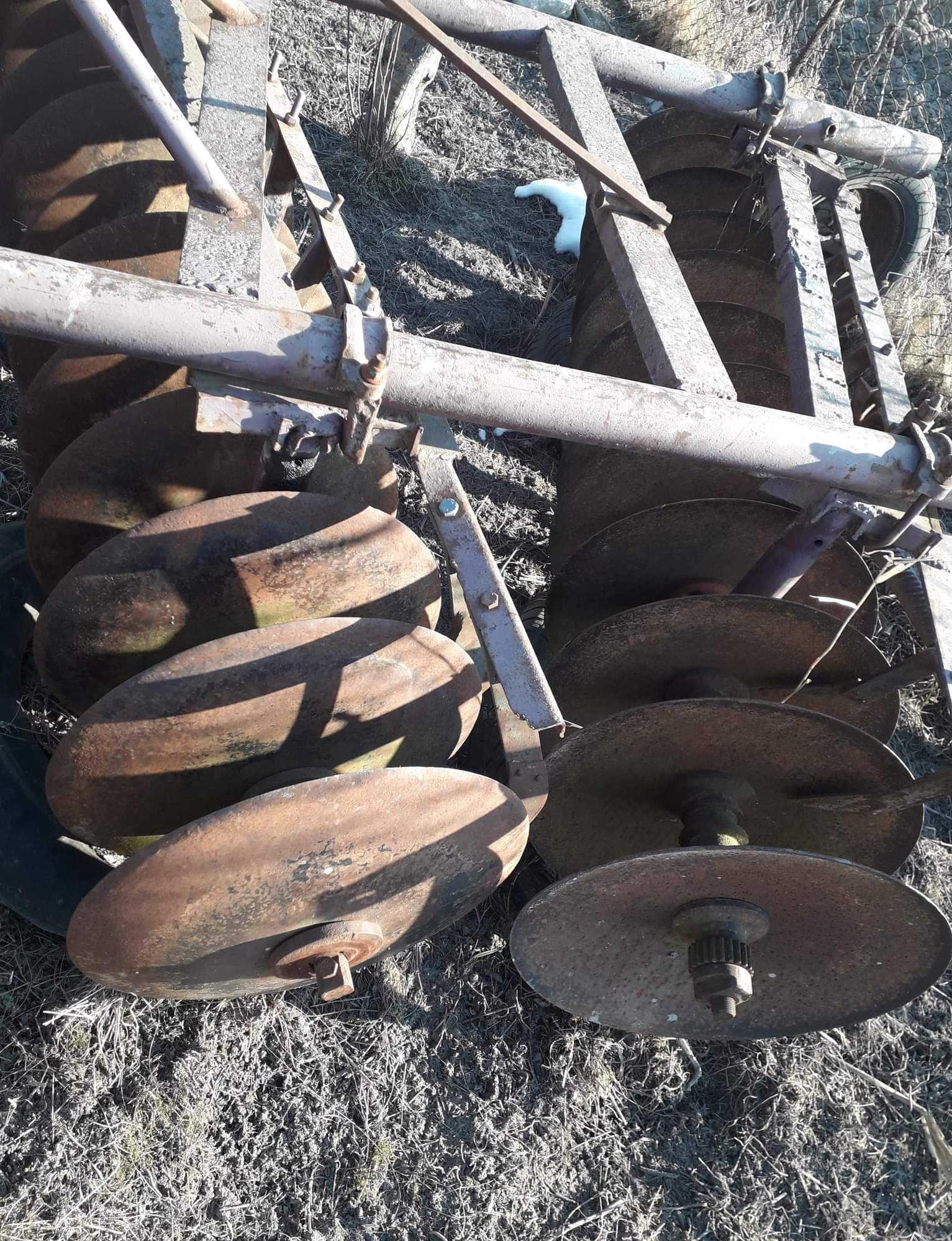 Disc purtat in tiranti la tractor