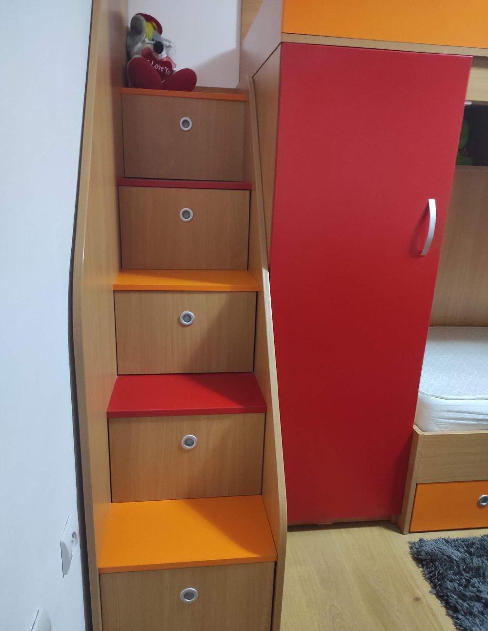 dormitor copii cu pat etajat+ saltele